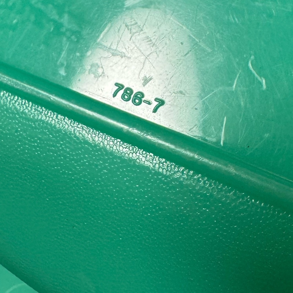 Tupperware Green Kitchen Tool - Picture 6 of 7
